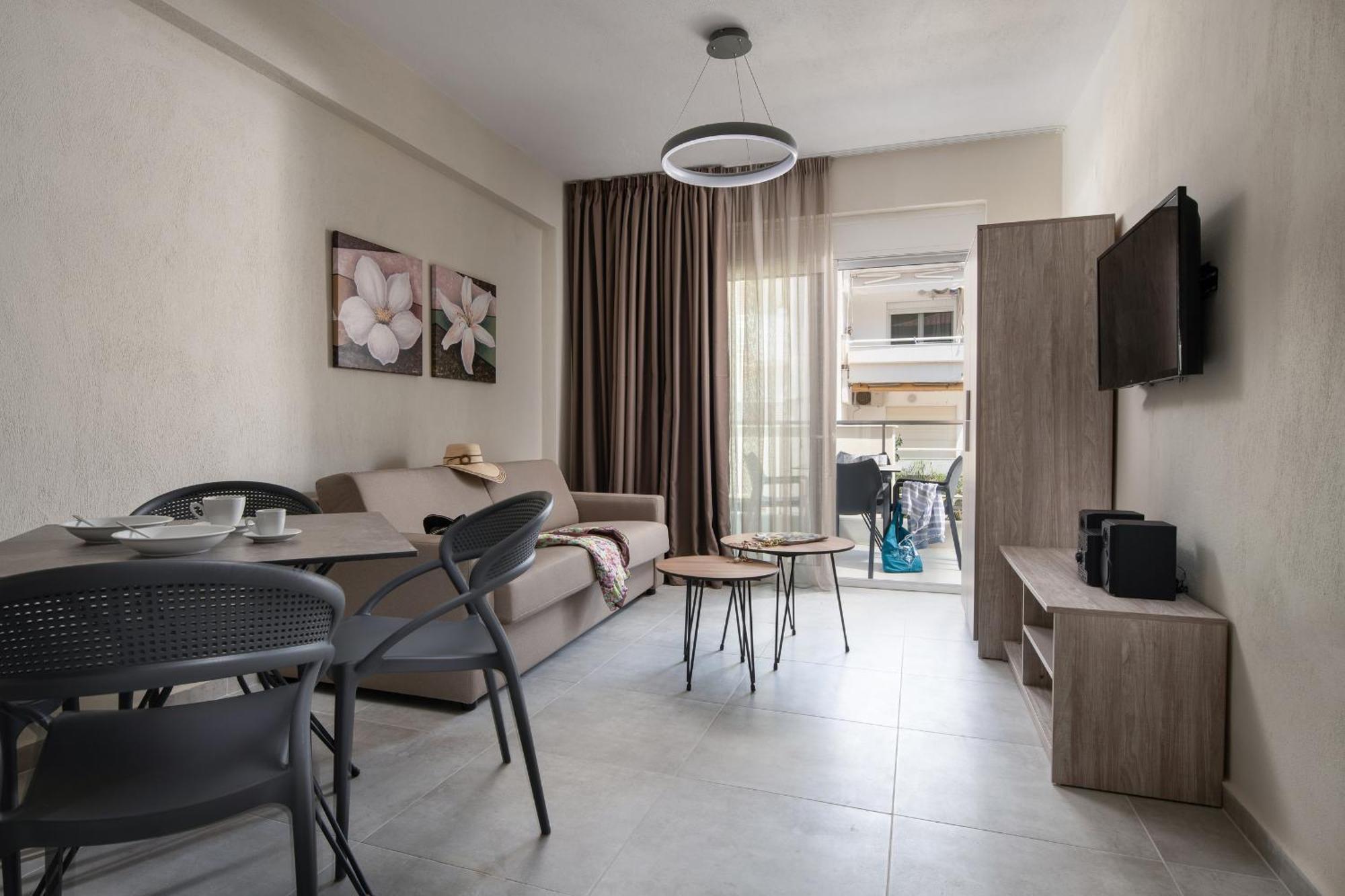 Crist Luxury Apartments Nea Poteidaia Esterno foto